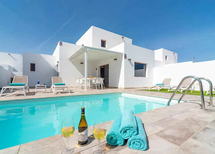 Ereza Villas La Granja Playa Blanca 